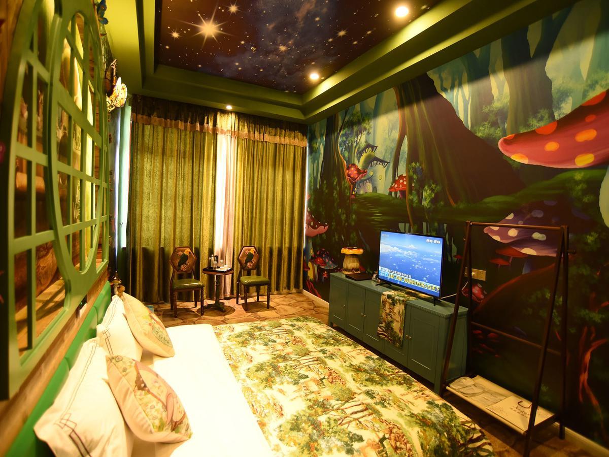 Vegas Cultural Hotel Chengdu Exterior photo